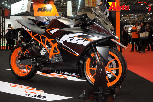 [Tokyo 2013] KTM RC 125 2014
