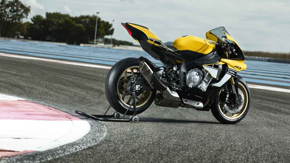 Yamaha ra mắt xe moto YZF-R1 bản đặc biệt