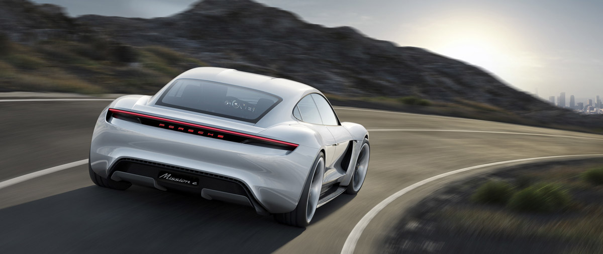 Porsche Mission E concept ra mắt tại Frankfurt motor show