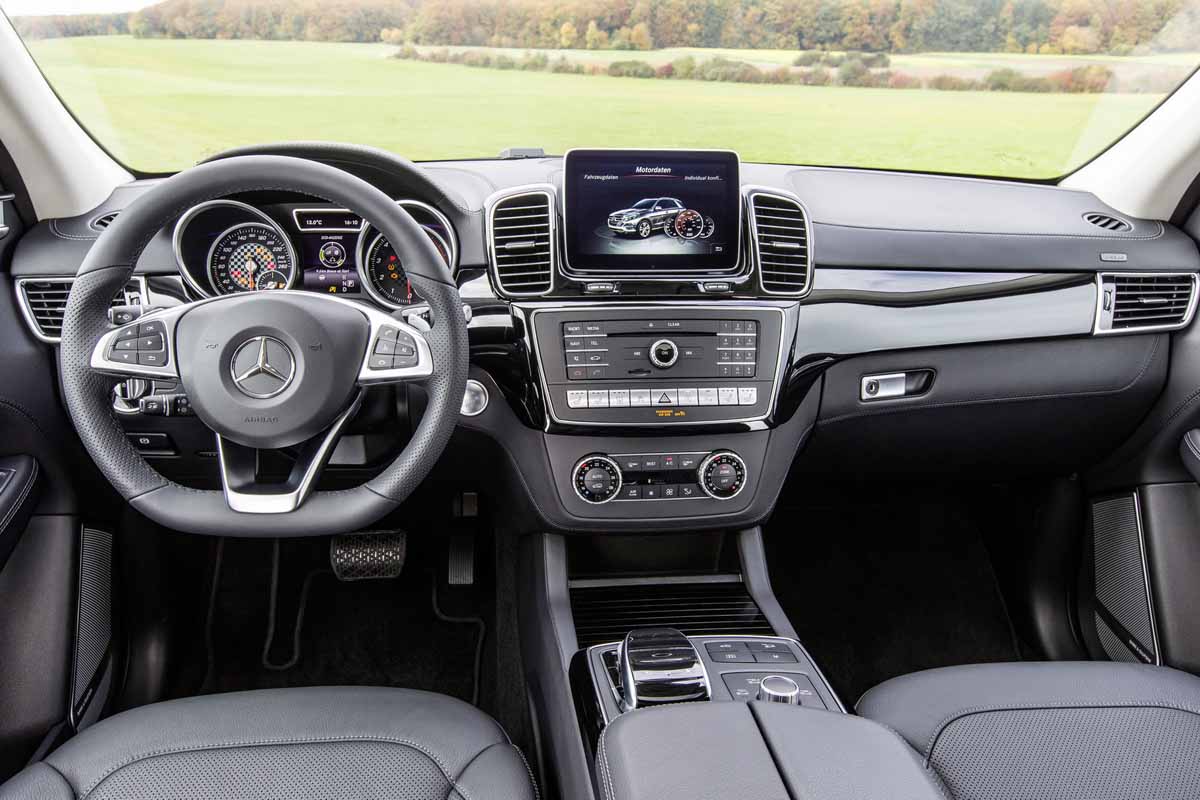 Mercedes-Benz GLE 450AMG 4Matic ra mắt