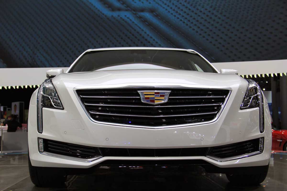 Cadillac CT6 2016 hoàn toàn lộ diện