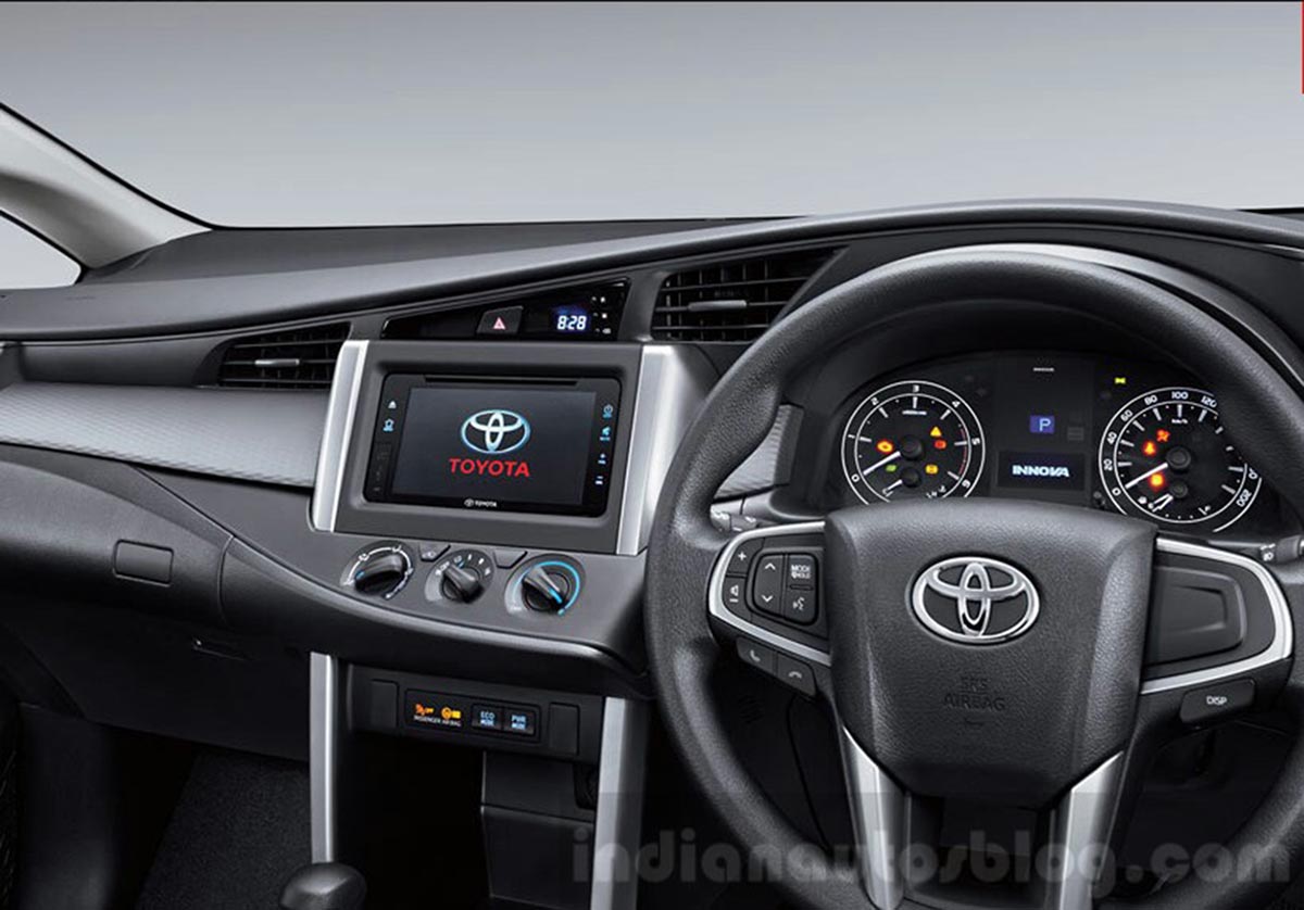 Toyota Innova 2016 mới