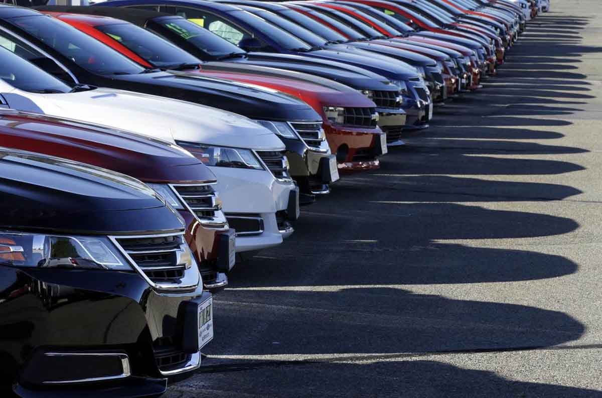 Tổng quan thị trường xe nhập 11 tháng năm 2015
