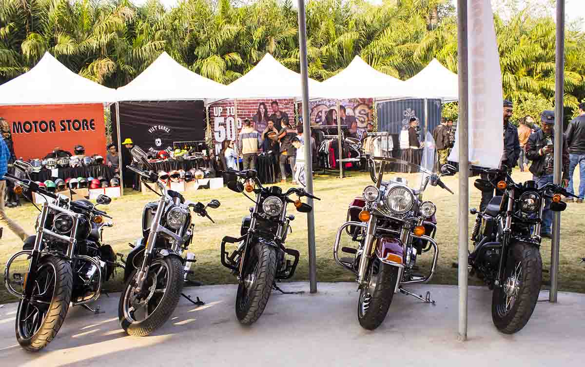 các mẫu xe harley của những biker tại ngày hội Big day