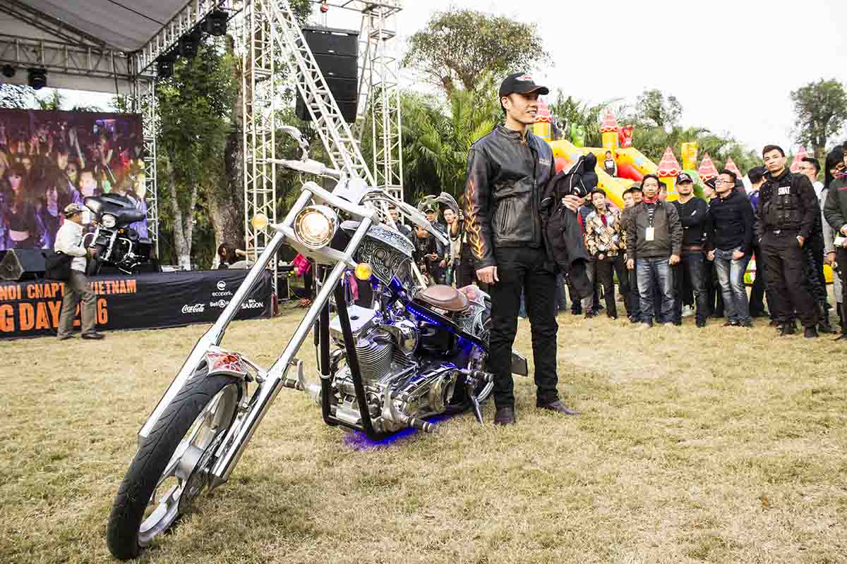 biker nguyễn tùng lâm đoạt giải xe phong cách