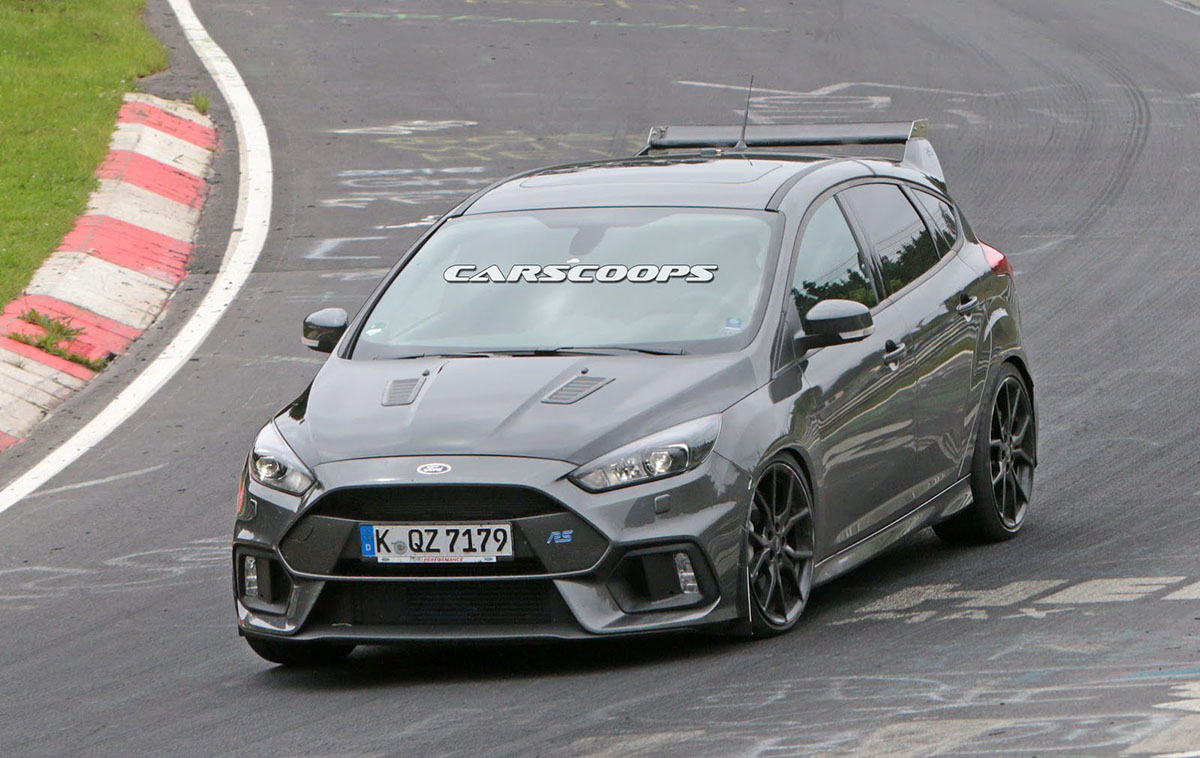 ford focus rs 500 mới
