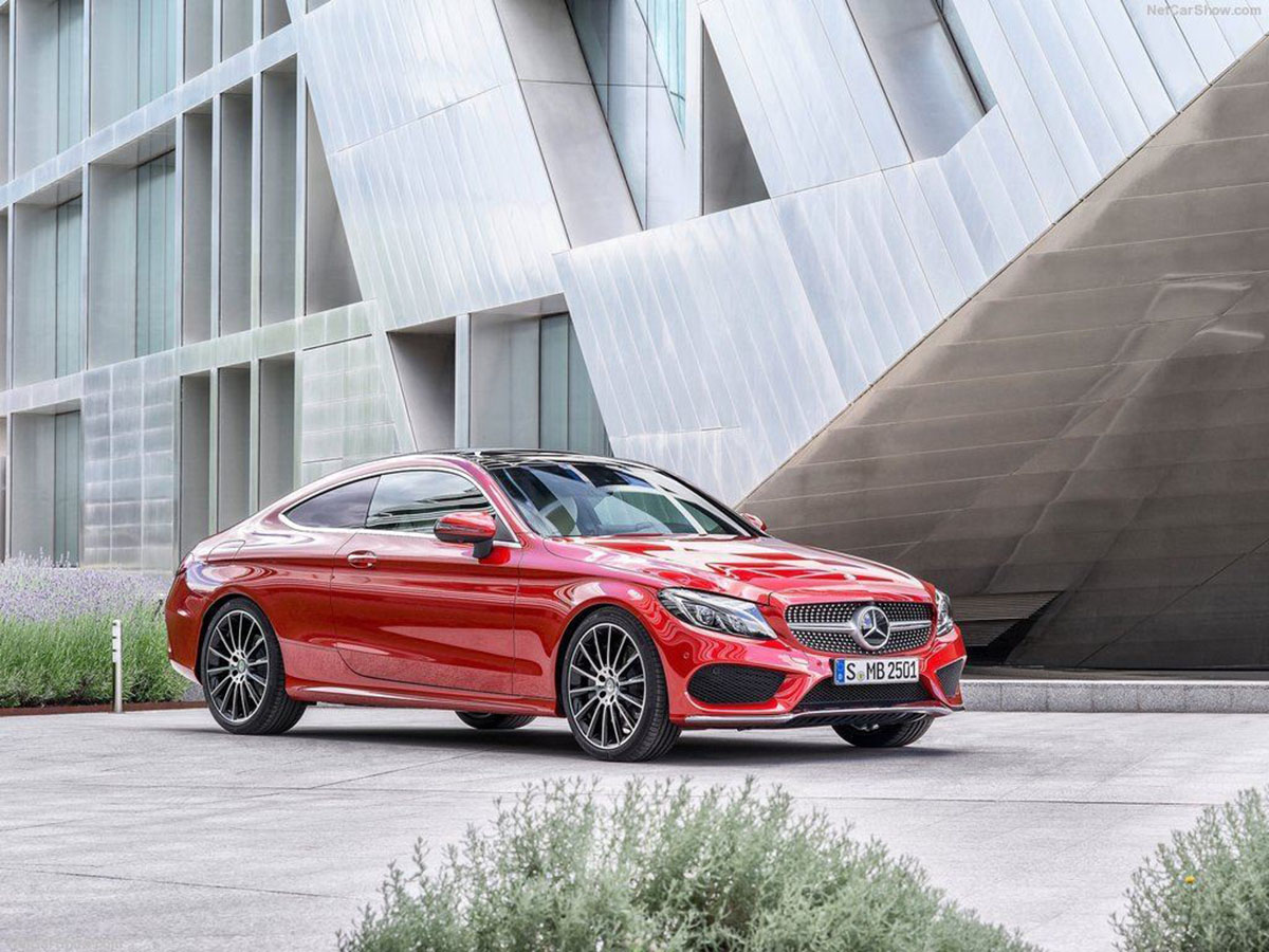 Mercedes lập kỷ lục doanh số bán hàng 6 tháng đầu 2016