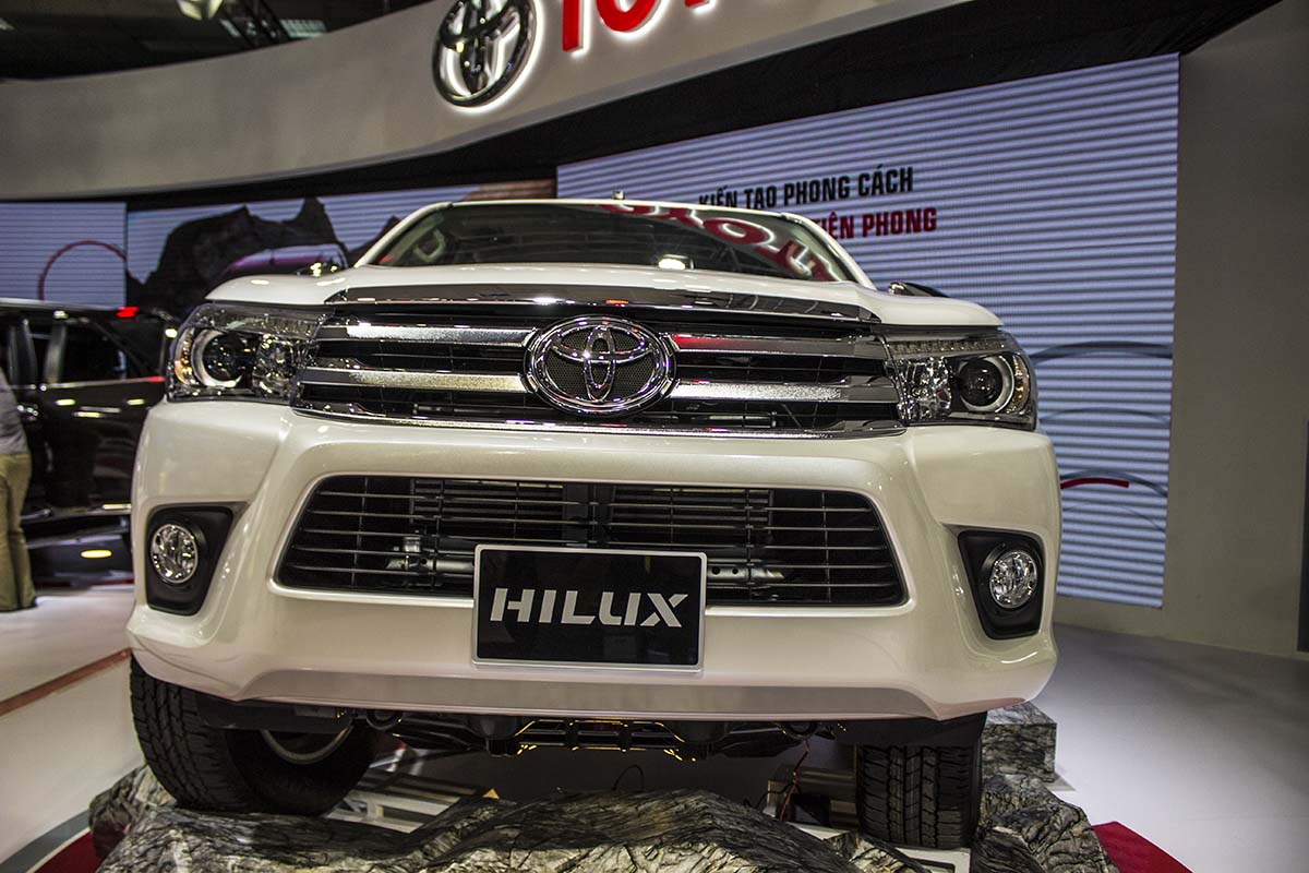 Toyota Hilux mới tại triển lãm Vietnam Motor Show 2016