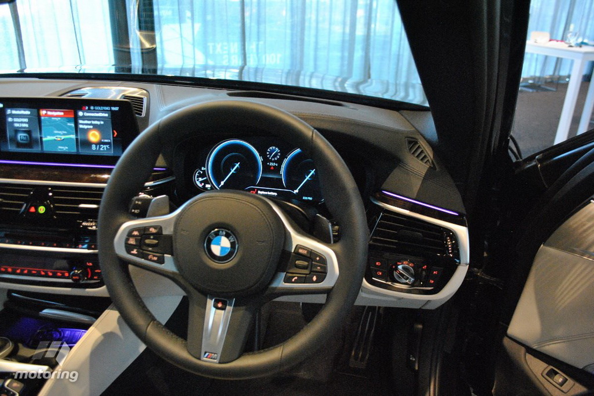 Ảnh thực tế của BMW 5 Series mới 
