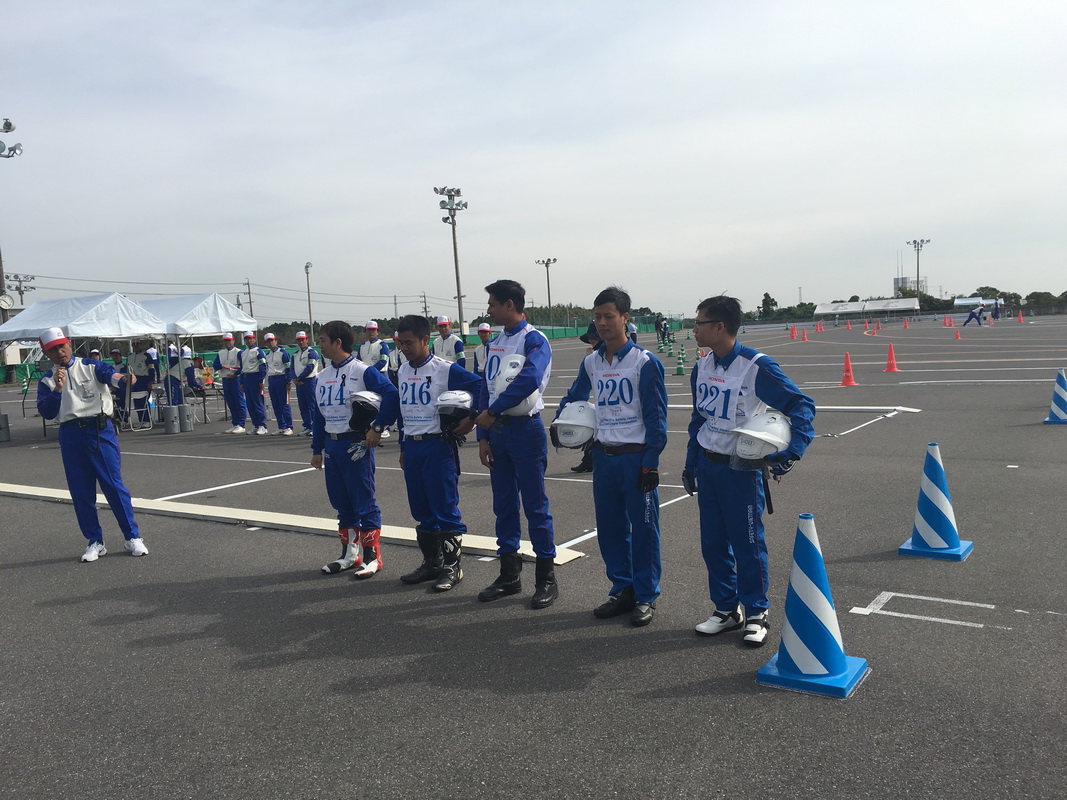 Honda Việt Nam tiếp tục giành chiến thắng tại Cuộc thi Hướng dẫn viên Lái xe an toàn Quốc tế 2016 ở Nhật Bản