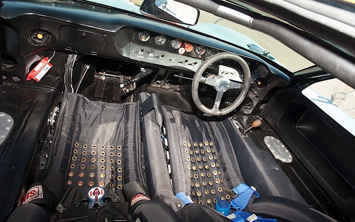Ford GT40 Lightweight Racing Car 1968