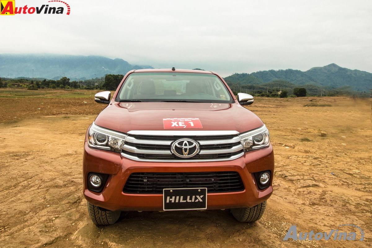 đánh giá Toyota Hilux 2016 mới