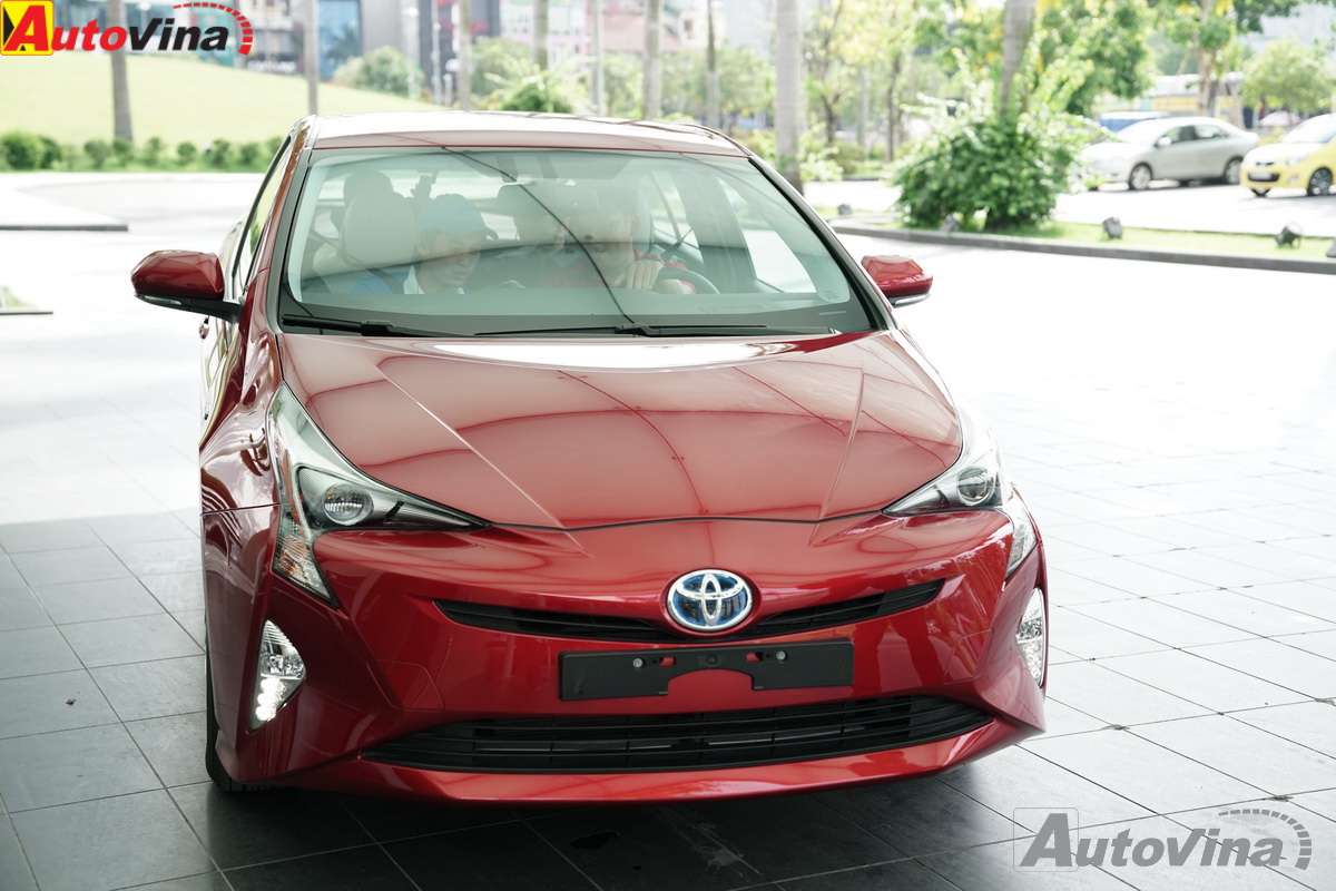 Trải nghiệm công nghệ động cơ Hybrid mới của Toyota trên chiếc Prius 2017 tại Hà Nội