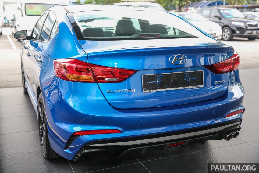 Hyundai Elantra 2017 tại Malaysia 
