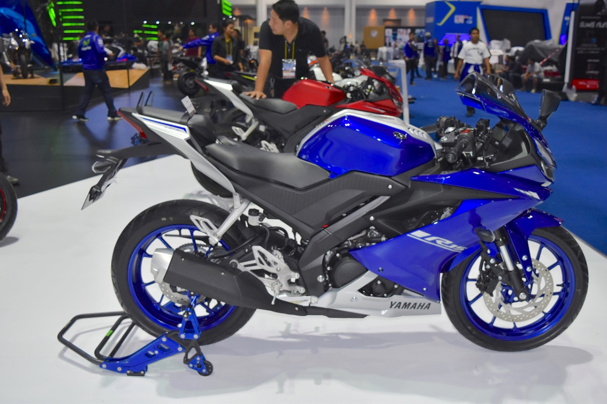Yamaha R15 v3.0