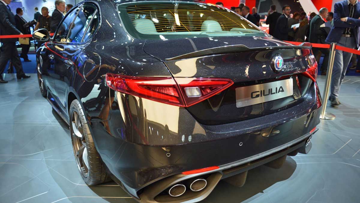 Alfa Romeo Giulia ra mắt tại Frankfurt Motor Show 2015
