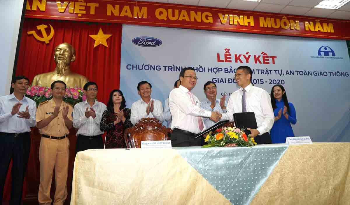 Ford Việt Nam trở thành đối tác chiến lược của UB ATGT QG