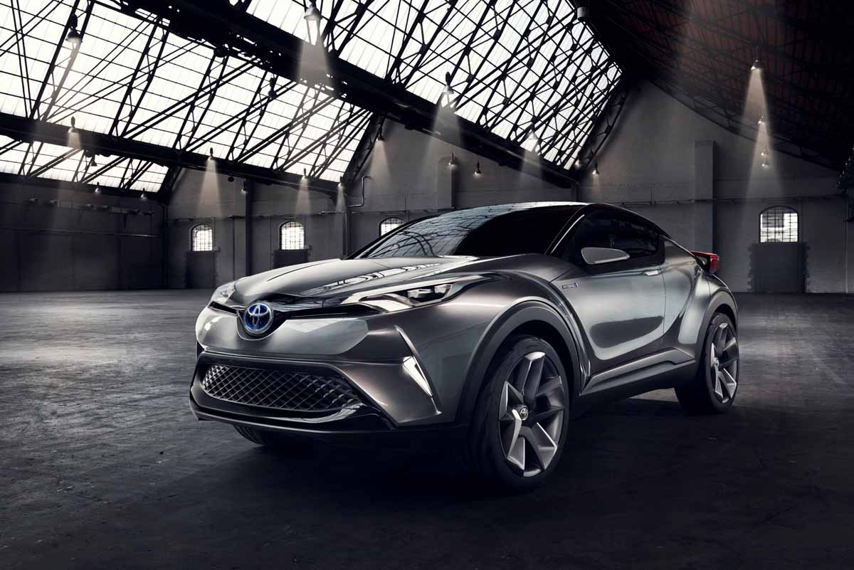 Toyota C-HR lên kế hoạch ra mắt bản sản xuất