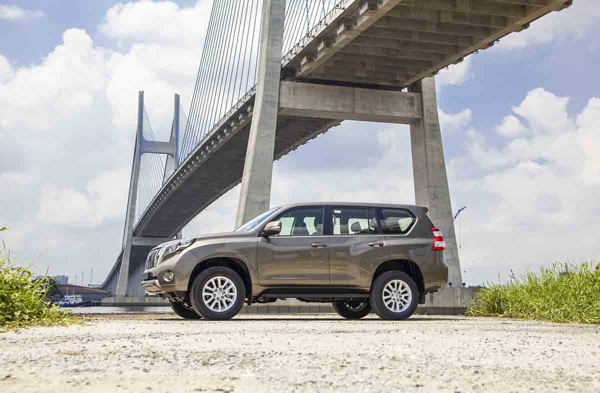 Toyota Prado 2015 chốt giá bán tại Việt Nam