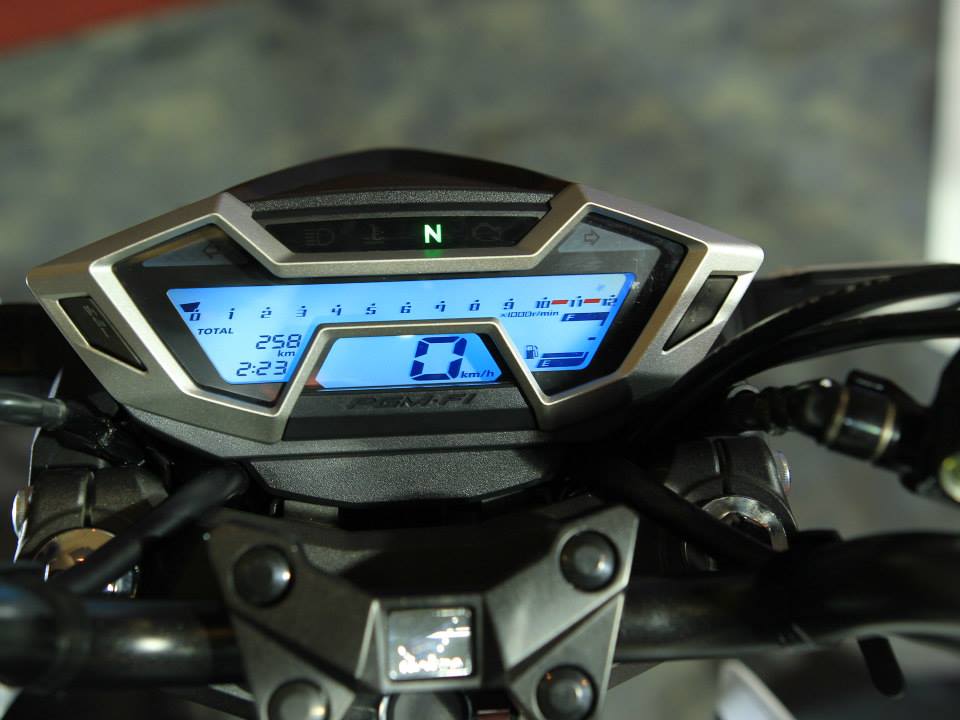 Honda CB150R 2015