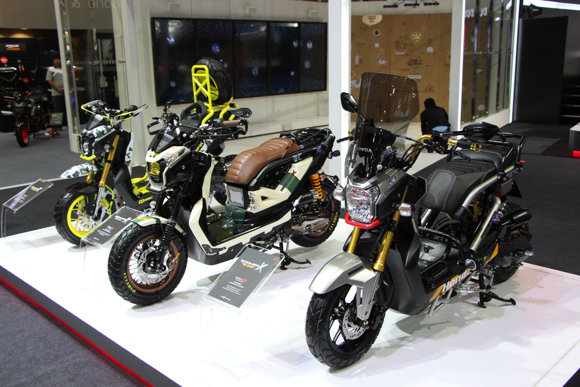 zoomer X tại gian hàng xe máy tại bangkok motor show 2016