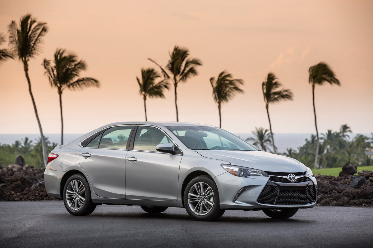 toyota camry 2017