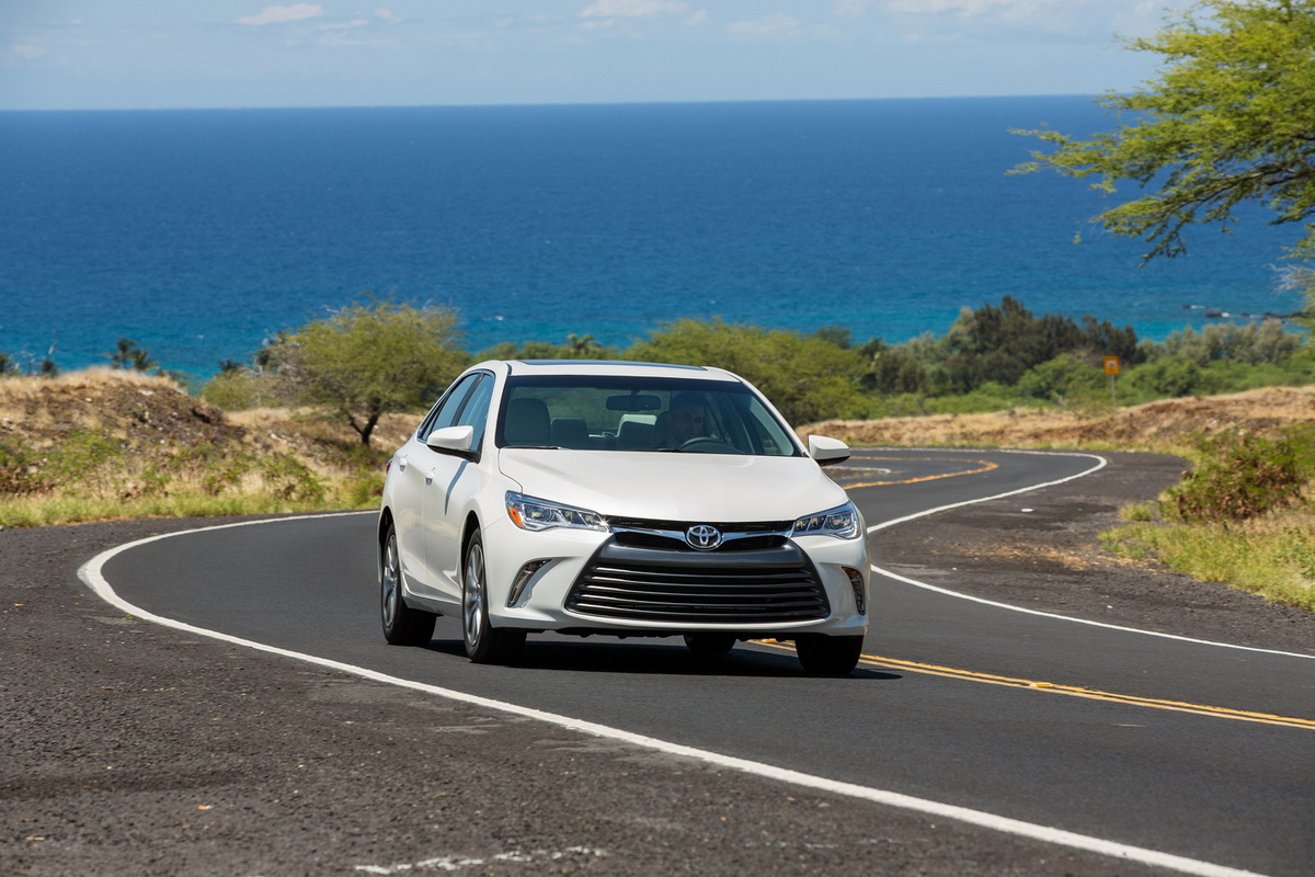 toyota camry 2017