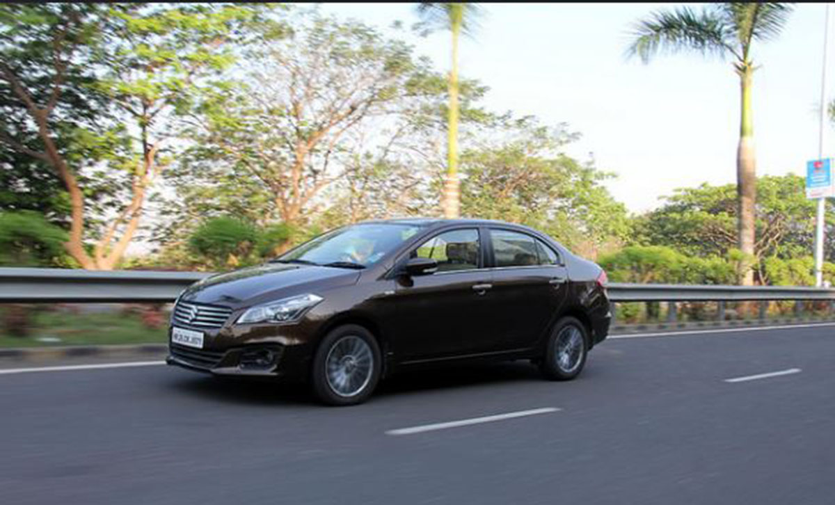 mẫu sedan hang B suzuki ciaz