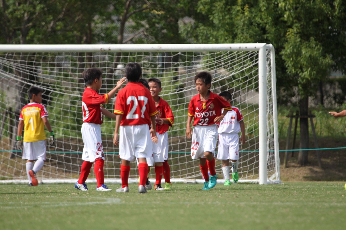 hình ảnh Đội bóng đá thiếu niên Toyota tại Nhật Bản