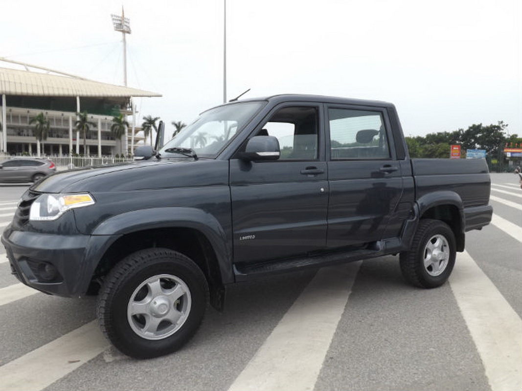 xe UAZ pickup tại Việt Nam