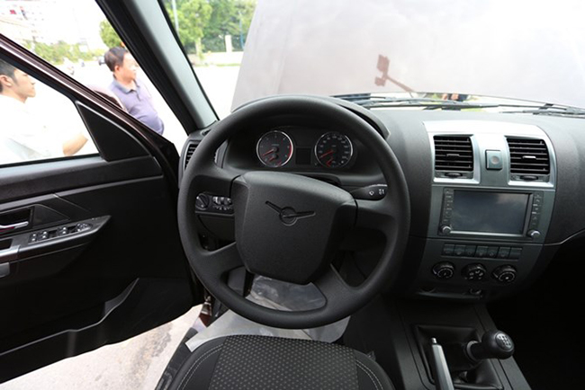 xe UAZ pickup tại Việt Nam