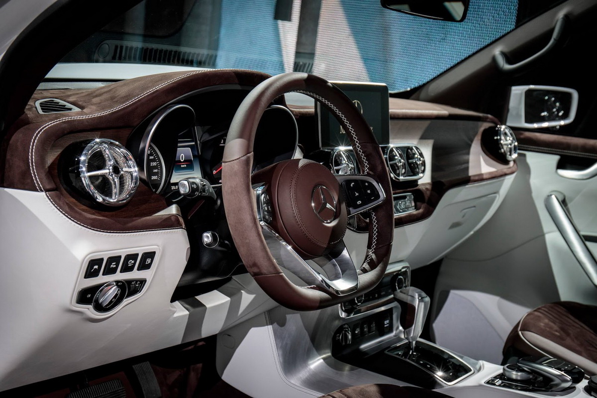 Video giới thiệu mẫu bán tải Mercedes-Benz X-Class phiên bản concept