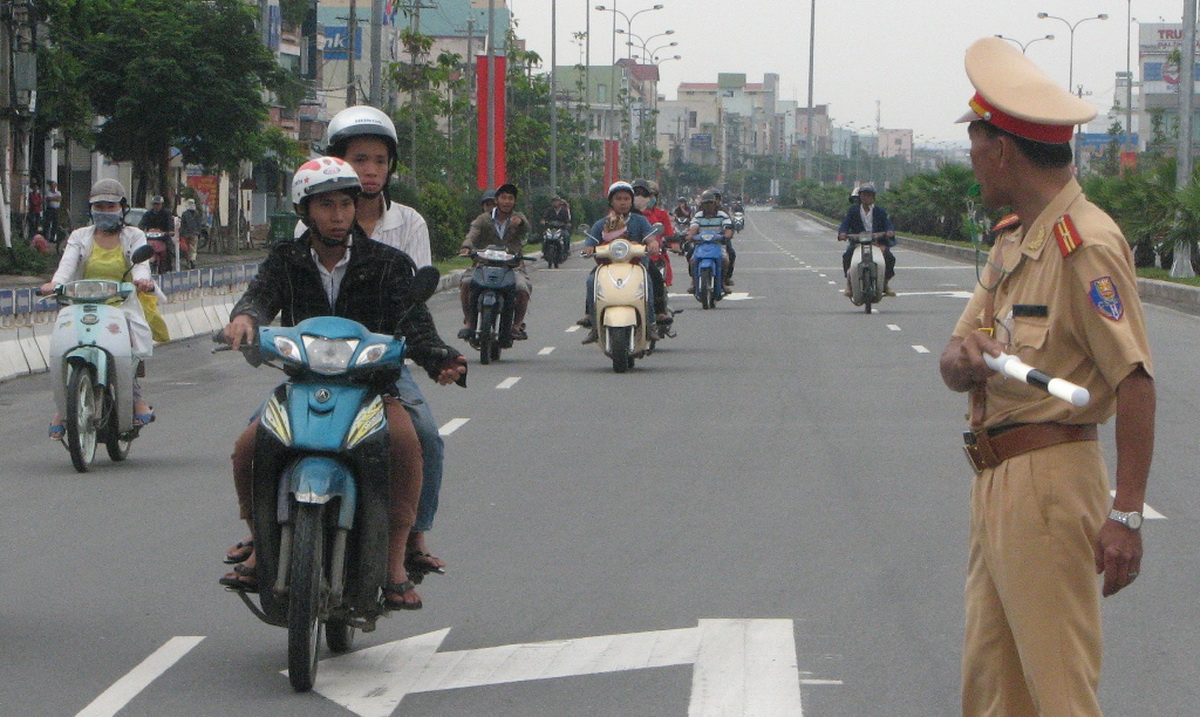 người đi xe mượn sẽ không bị phạt lỗi chính chủ