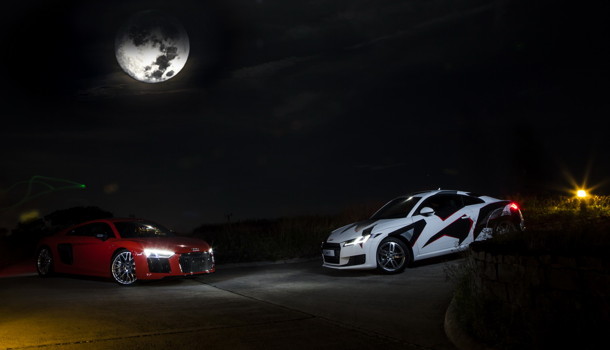 Siêu xe Audi R8 huyền bí dưới ánh sáng của siêu trăng tại Việt Nam