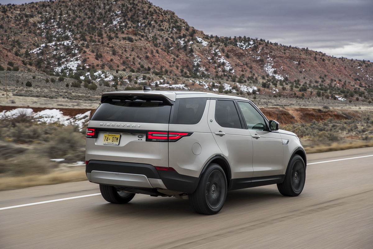 Land Rover Discovery 2018 chốt giá bán
