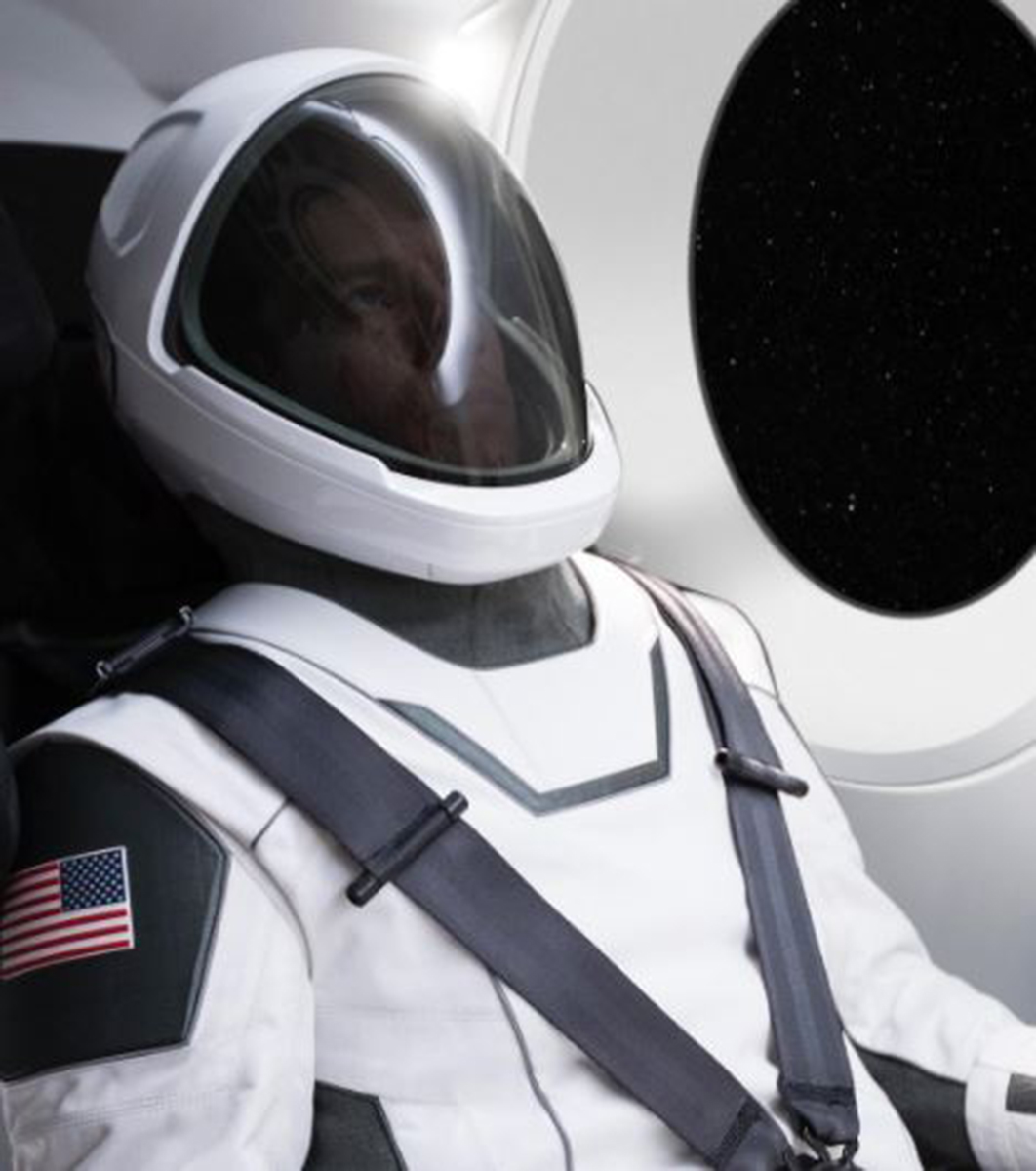 Áo phi hành gia SpaceX của Elon Musk