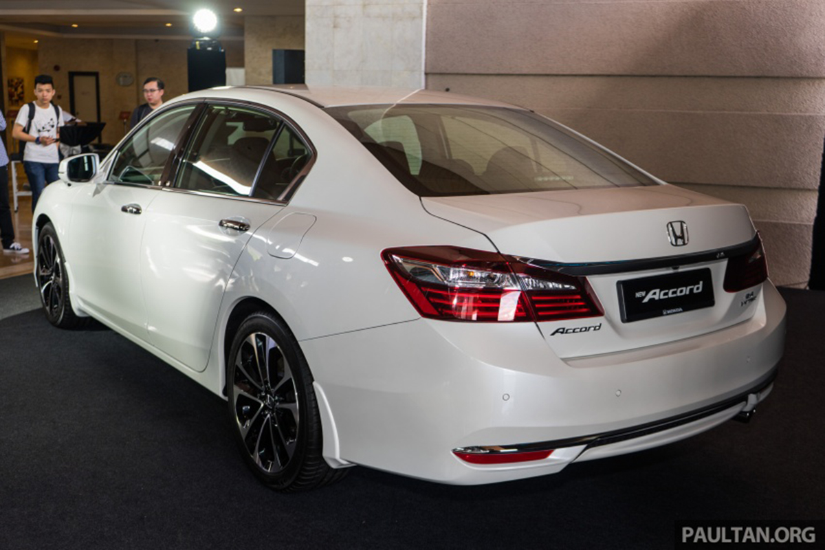 Honda Accord 2.4 với gói nâng cấp Honda Sensing tại Malaysia 