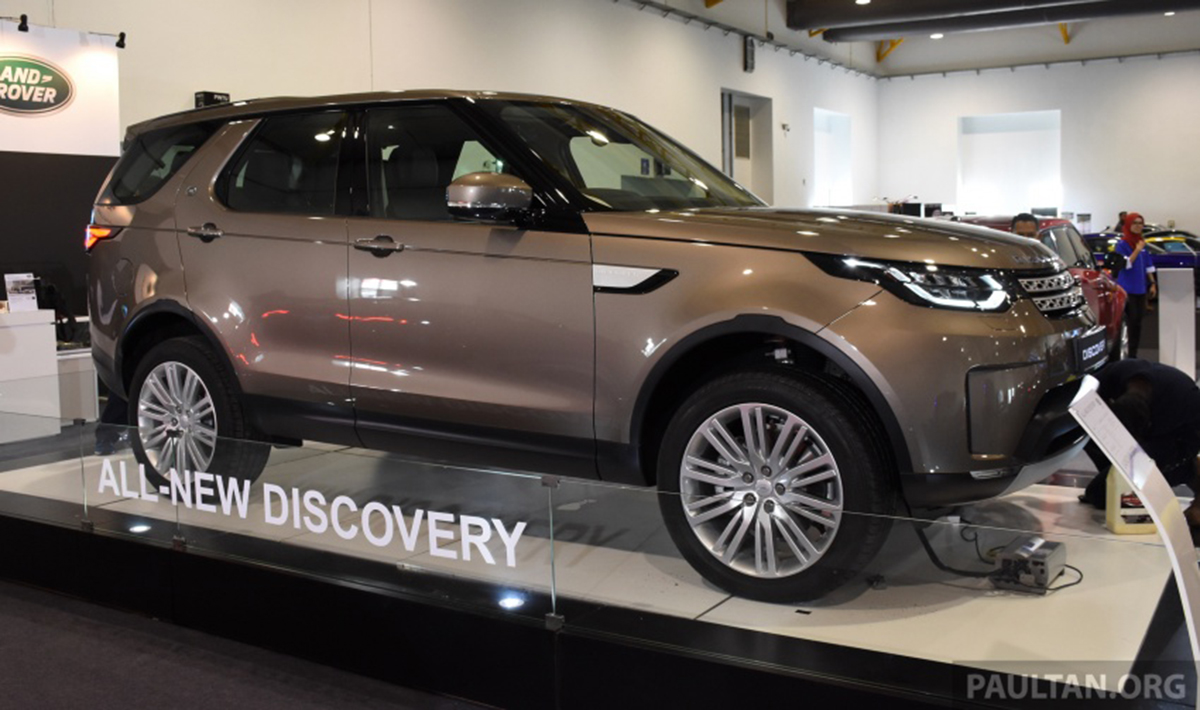 Land Rover Discovery thế hệ thứ 5 ra mắt tại Malaysia