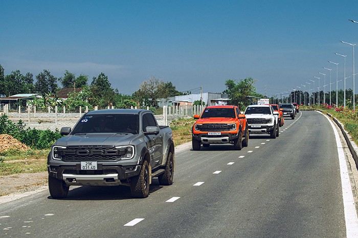 ford-ranger-raptor-autovina-3-1747760318.jpg