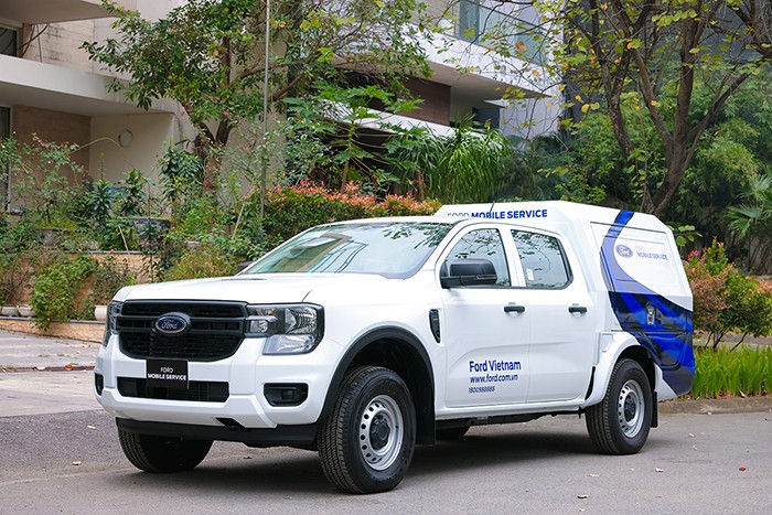 mobile-service-700-1749663179.jpg