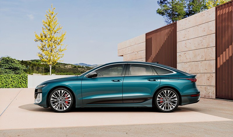 audi-03-1780468092.jpg
