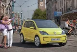  Volkswagen Up – "Bọ" giá rẻ!