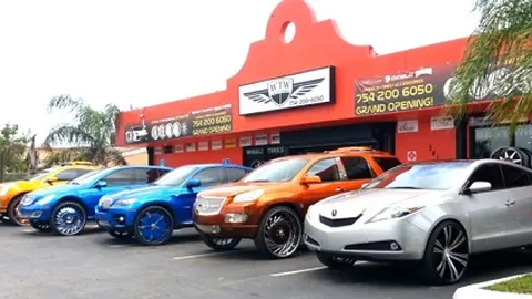 Bộ sưu tập SUV có bánh xe khổng lồ