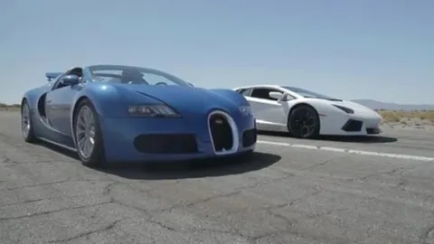 Siêu xe của CR7 "thách thức" Bugatti Veyron