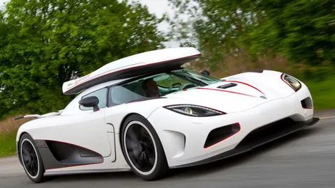 Khám phá cái mui "kỳ dị" của Agera R