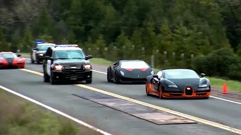 Hàng loạt siêu xe “khủng” lên phim Hollywood