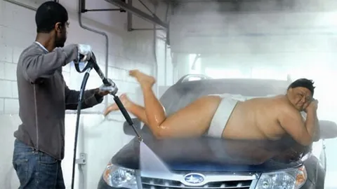 Chán siêu mẫu, Subaru quảng cáo xe cùng võ sĩ sumo