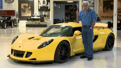Video: "Xế khủng" Hennessey Venom GT