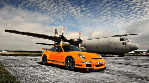 [Video] Cận cảnh Porsche 911 GT3 RS vận hành