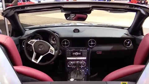 Mercedes SLK 250 chỉ bằng nửa giá xe SL-class